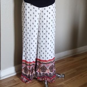 EUC..💕 xhilaration pants